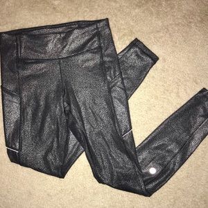 Lululemon Speed Up Tight Full-On Luxtreme 28"